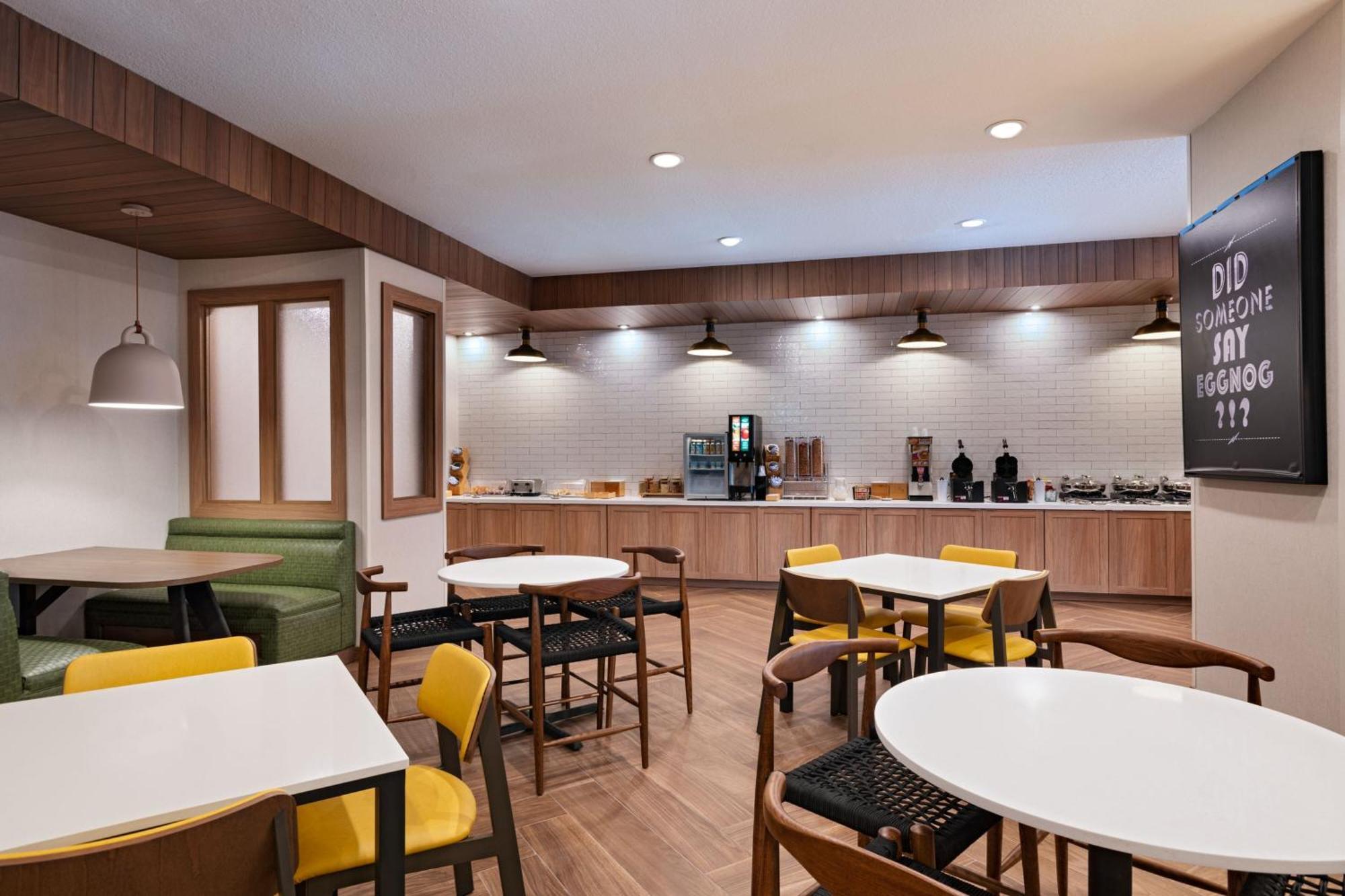 Fairfield By Marriott Inn & Suites Hillsboro Bagian luar foto