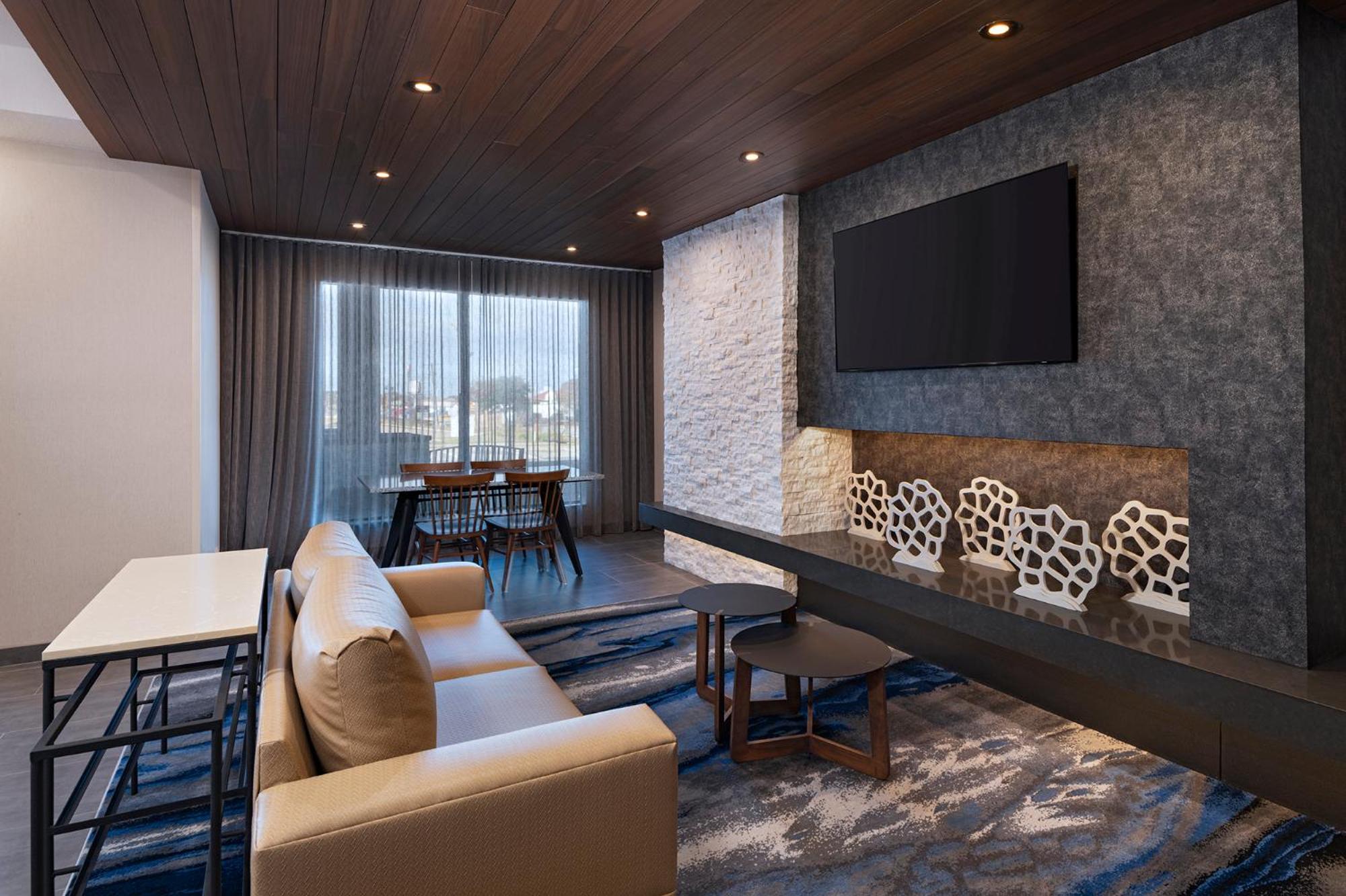 Fairfield By Marriott Inn & Suites Hillsboro Bagian luar foto