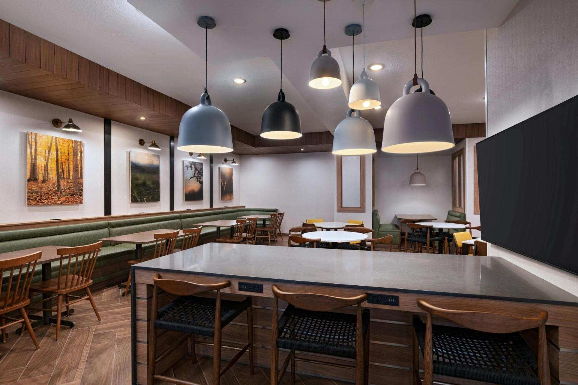 Fairfield By Marriott Inn & Suites Hillsboro Bagian luar foto