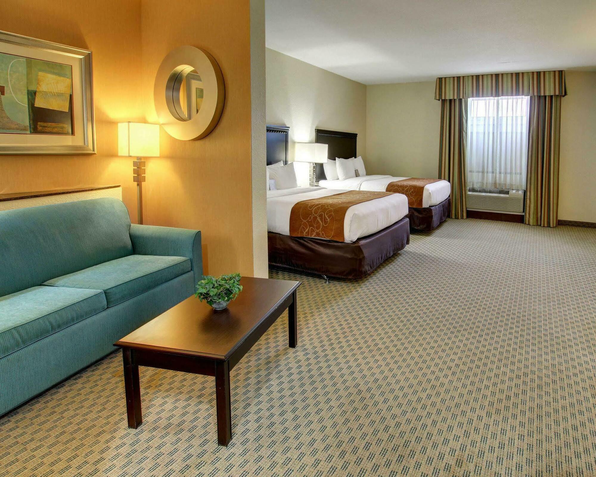 Fairfield By Marriott Inn & Suites Hillsboro Bagian luar foto